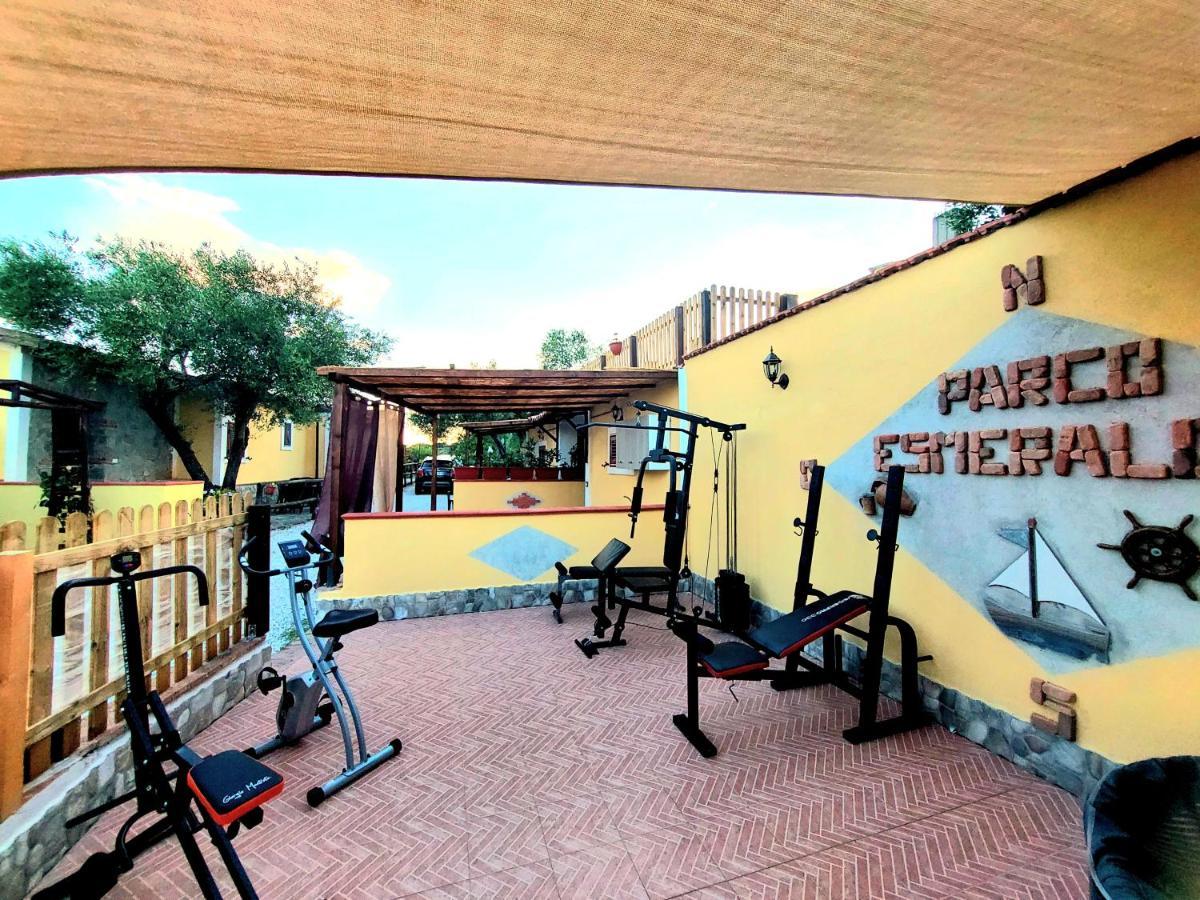 Parco Esmeralda - Family Residence E Breakfast Marina di Camerota Exterior foto