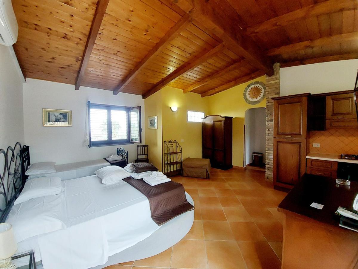 Parco Esmeralda - Family Residence E Breakfast Marina di Camerota Exterior foto