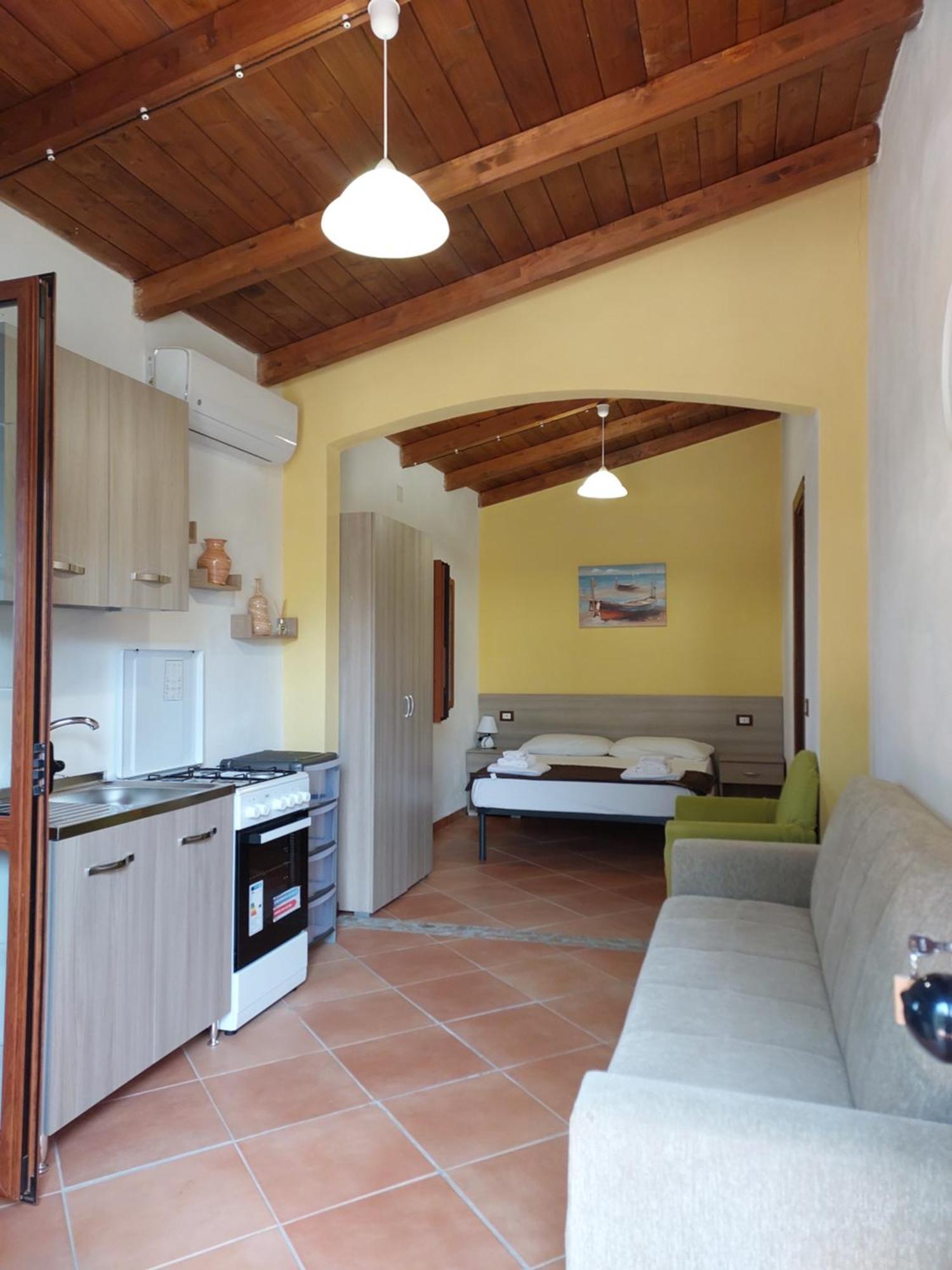 Parco Esmeralda - Family Residence E Breakfast Marina di Camerota Habitación foto
